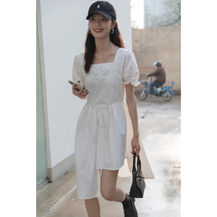 觅定高级感方领白色连衣裙女夏季法式设计感小众小个子裙子夏天