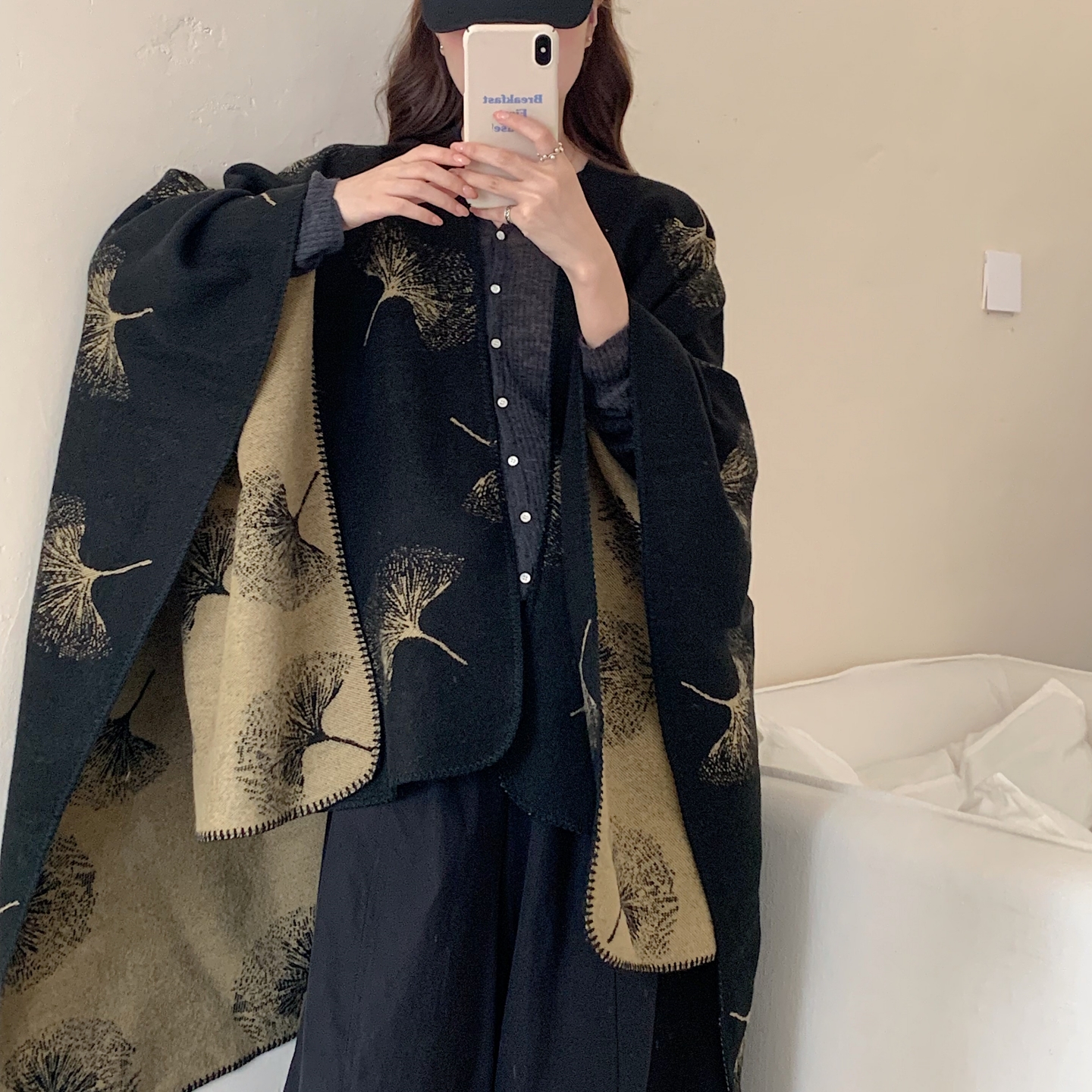 琥珀流光色银杏叶披肩秋冬大气