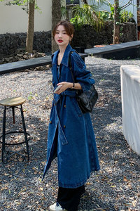高级感超好看牛仔风衣外套女春秋2025年新款英伦复古长款工装大衣图片