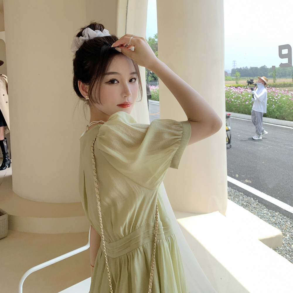 法式V领绿色一片式连衣裙夏2025新款裙子仙女超仙森系泡泡袖显瘦,女装连衣裙,浙宝229