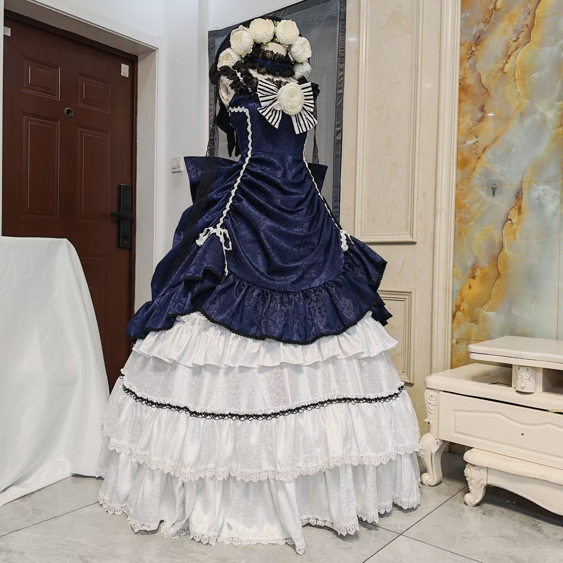 风度COS 黑执事夏尔知更鸟COSPLAY 服装订做 深蓝暗纹面料 重工