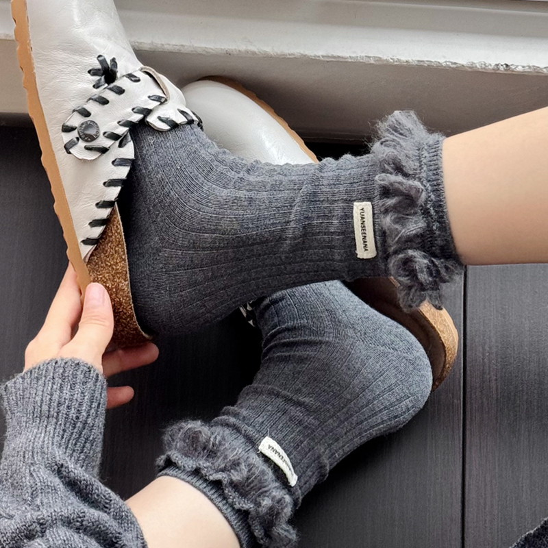 烟灰色中筒袜女秋冬款加厚保暖咖色羊毛堆堆短袜子jk米白色小腿袜