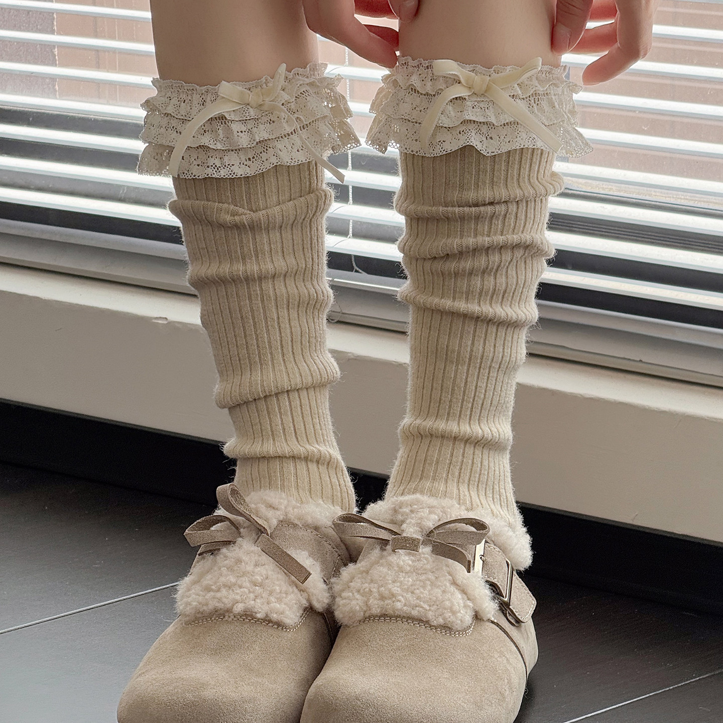 春秋款烟灰色堆堆袜子女洛丽塔蝴蝶结咖色小腿袜花边米白色中筒袜,女士内衣/男士内衣/家居服,中筒袜,淘宝优惠券,粉丝福利购,淘宝优惠卷