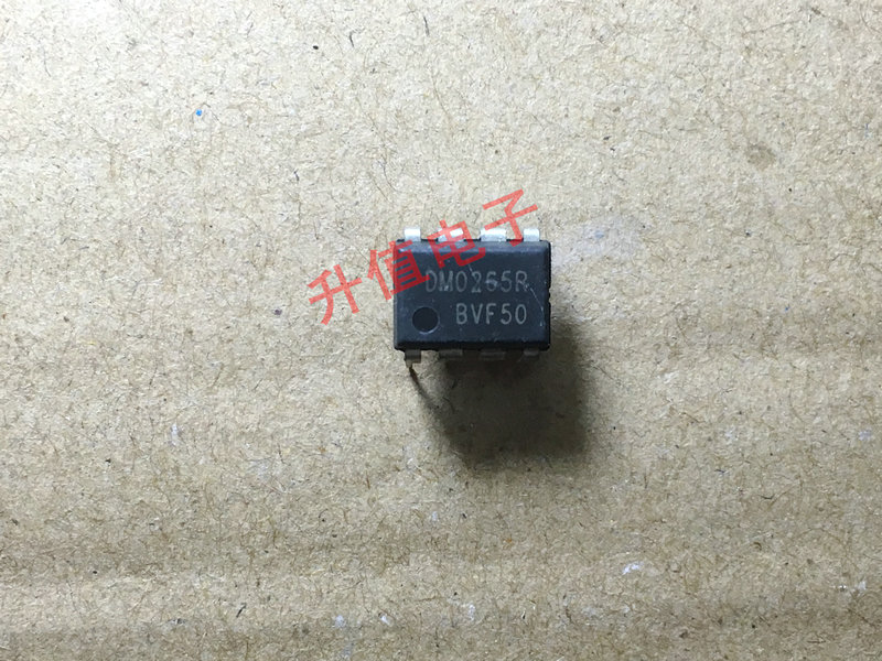 【升值电子】液晶电源管理芯片 DM0265R DIP-8