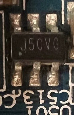 丝印 J5CVG J5CVV 6脚贴片IC芯片