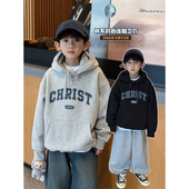 男童中大童韩版 新品 字母连帽套头卫衣 2026年春季 凯文家童装