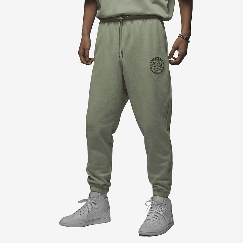 Nike/耐克休闲运动针织长裤