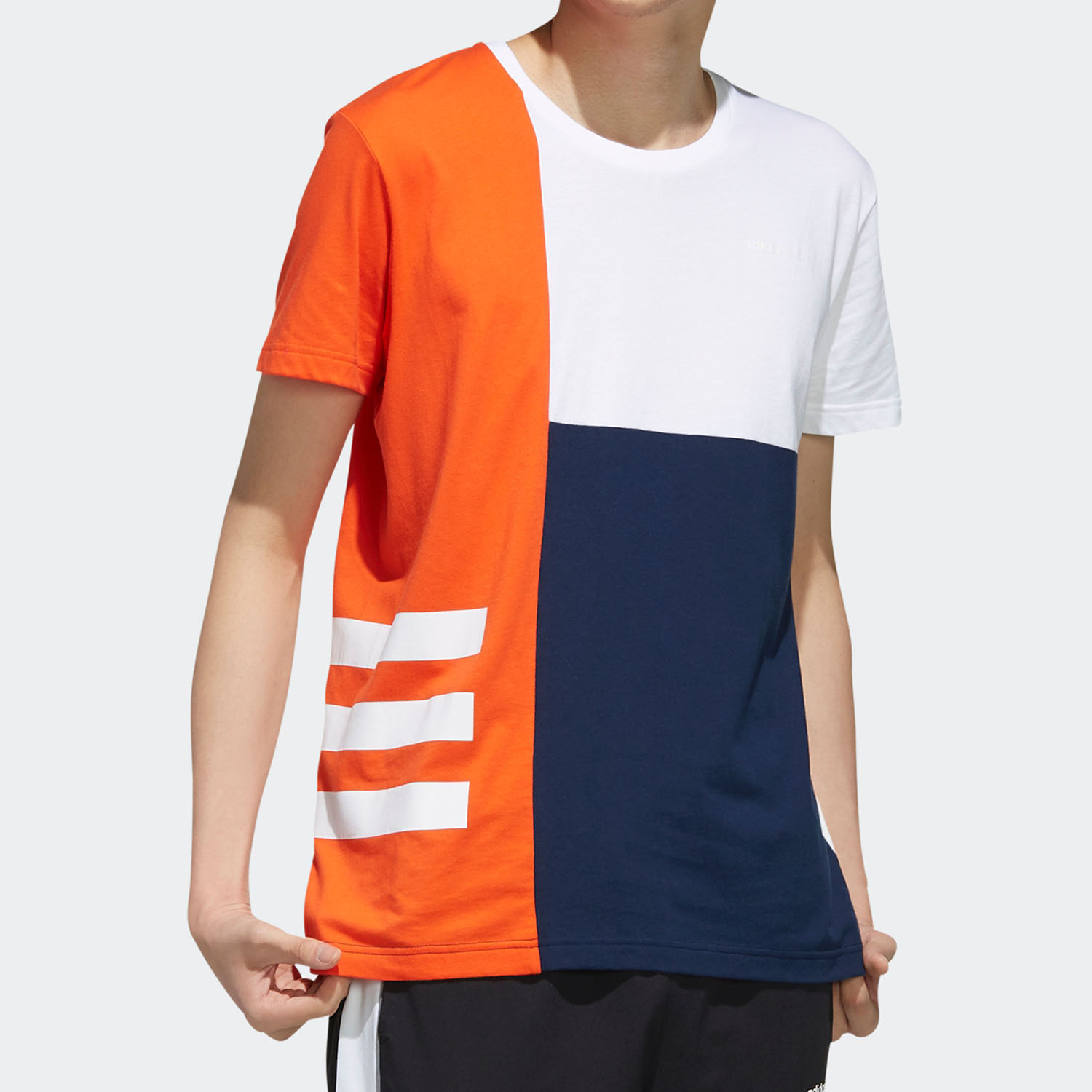 阿迪达斯正品男子透气T恤