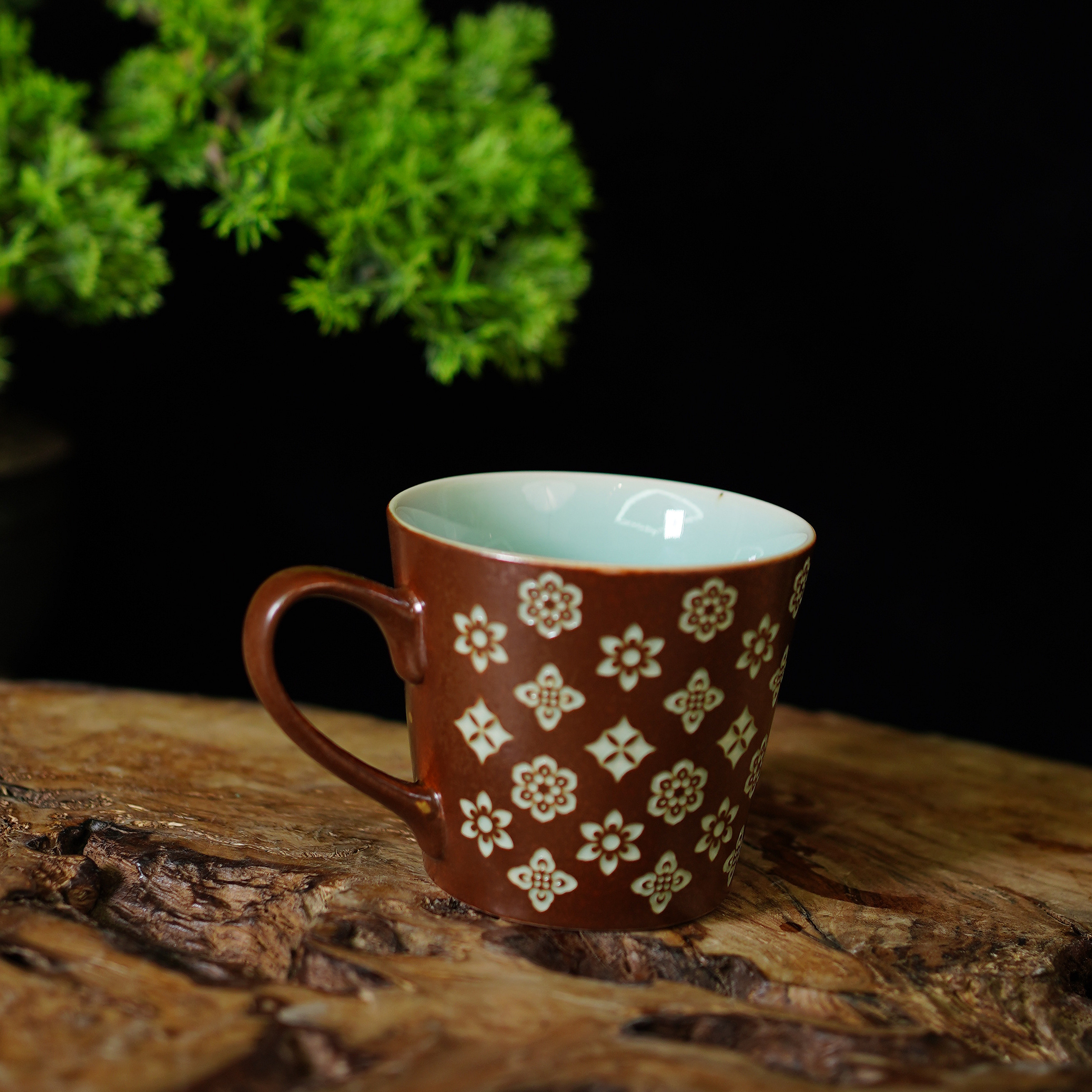 慧仙青瓷宝相花刻绘咖啡杯双釉侧把国风龙泉青瓷咖啡杯,餐饮具,咖啡杯,淘宝优惠券,粉丝福利购,淘宝优惠卷