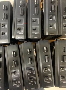 全新TURCK转换头VB2-FSMV4.4/2PKGV4M-0.6/0.6/S651/S830 现