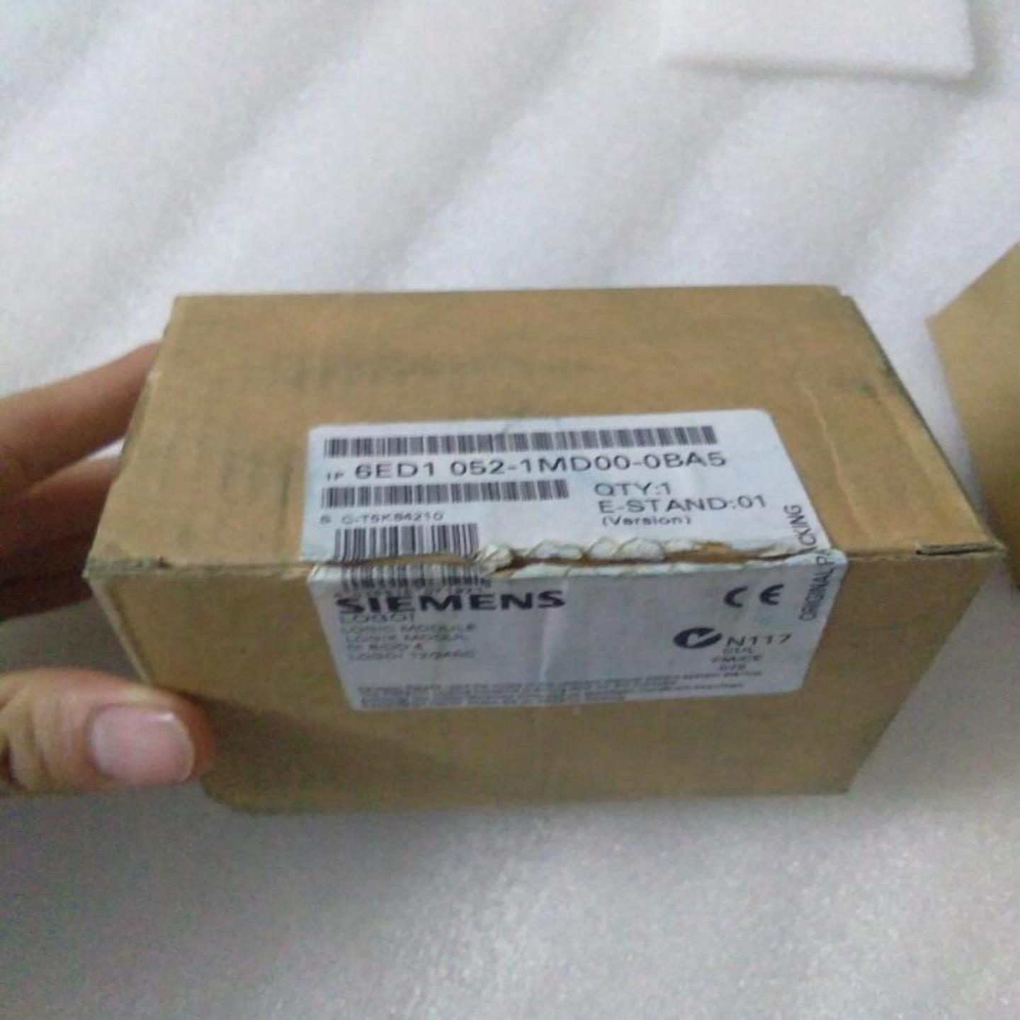 LOGO1224RC6ED1052-1MD00-0BA56ED1 052-1MDOO-OBA5