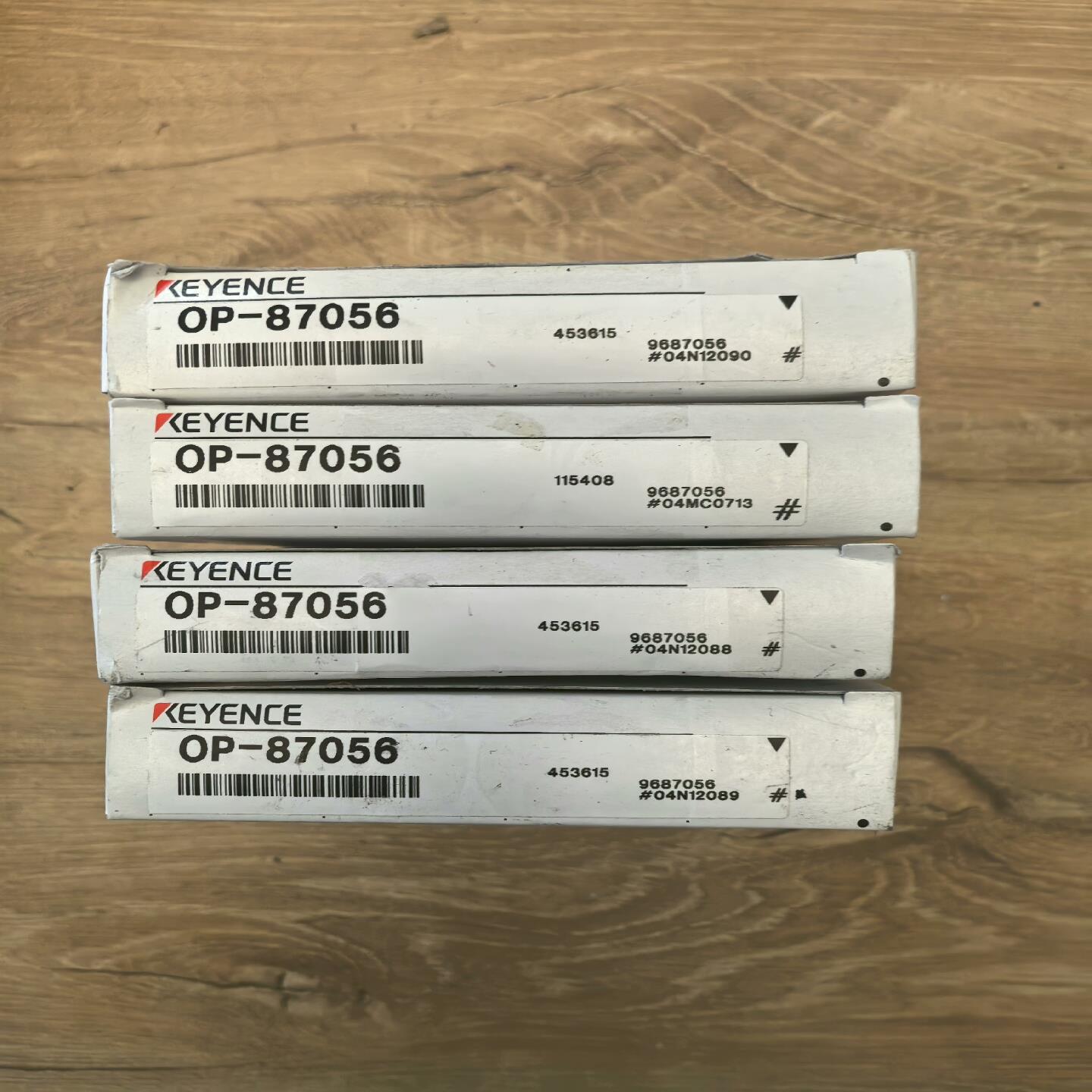 OP-87056基恩士连接线 21年份