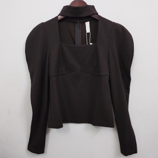 法式 S码 纯色方领泡泡袖 显瘦镂空挂脖T恤 螺纹修身 AIKE爱客尚巢