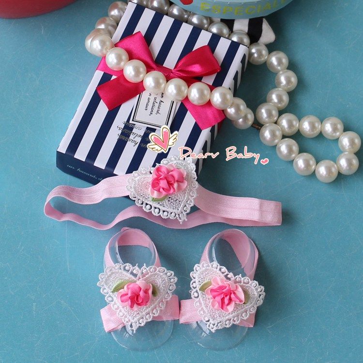 Coffret cadeau pour nouveau-né - Vêtements + Fournitures - Ref 1977546 Image 5