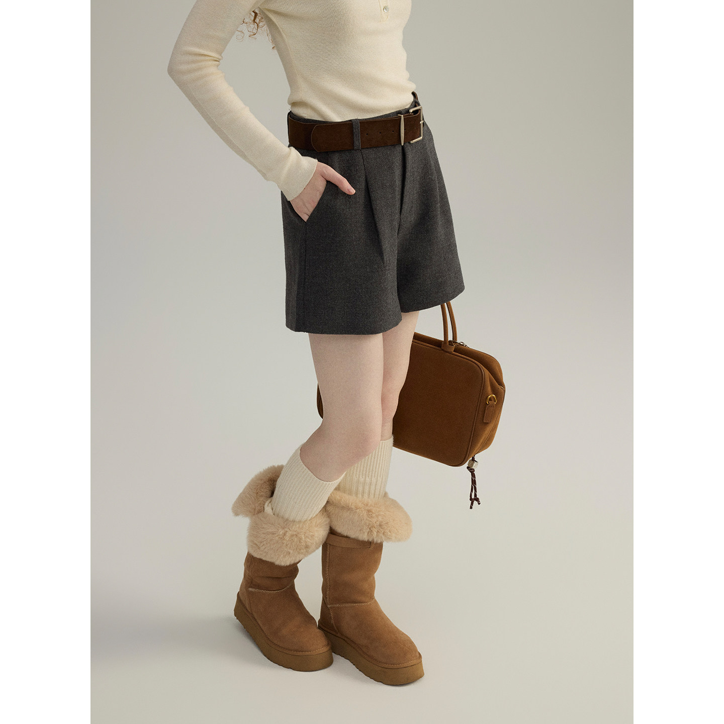 三十三 三色西装短裤女2025冬季新款小个子高腰百搭休闲裤