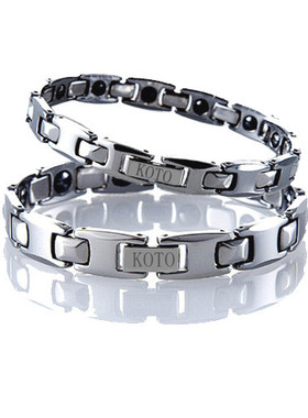 台湾钨钢时尚风送女友礼品手链