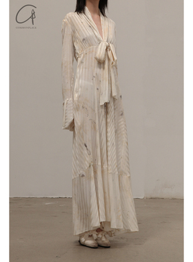 Mutedance  桑蚕丝连衣裙