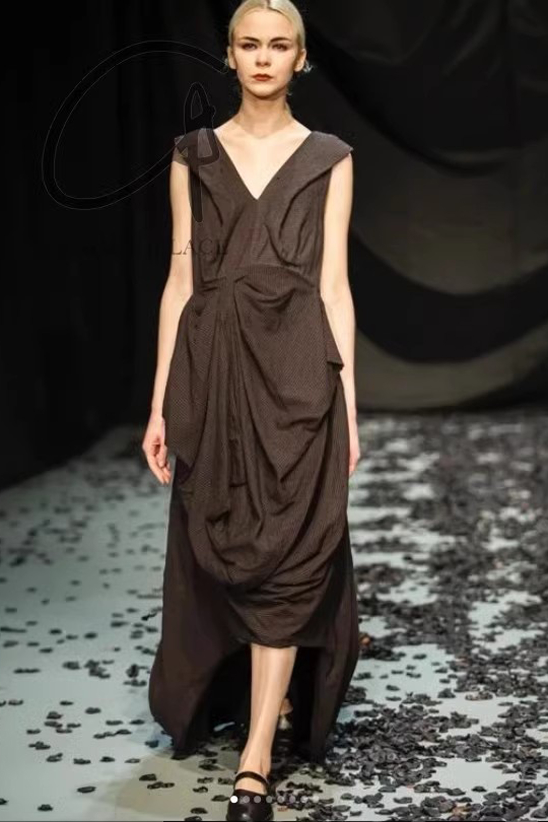 GEOFFREYB.SMALL剪裁连衣裙