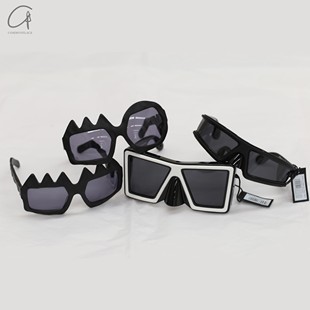 Beirendonck Van 异型太阳眼镜系列 Walter 70%OFF