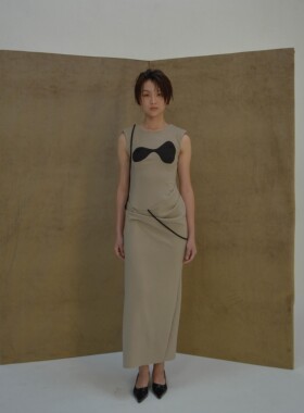 80%OFF CARO CHIA  羊毛连衣裙