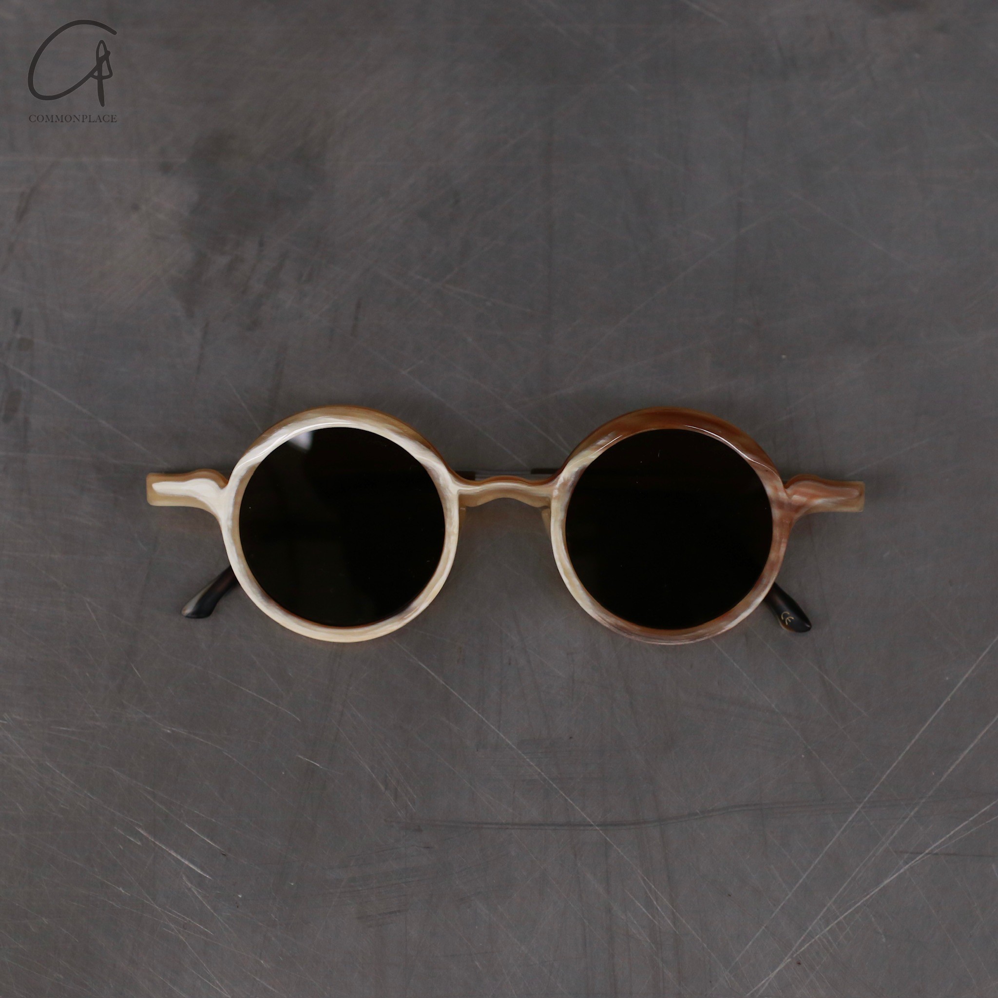 Rigards X UMA WANG联名 RG00UW18系列 牛角线割手作眼镜