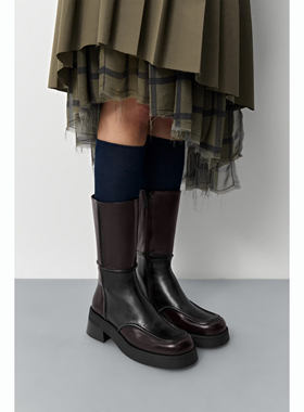 Miista 25秋冬 Inne 卡其黑色踝靴 西班牙