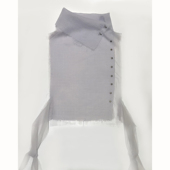 Joyce Bao 羽花上衣