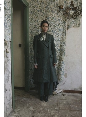 50%OFF ARCHIVIO J.M.Ribot  后背镂空外套大衣