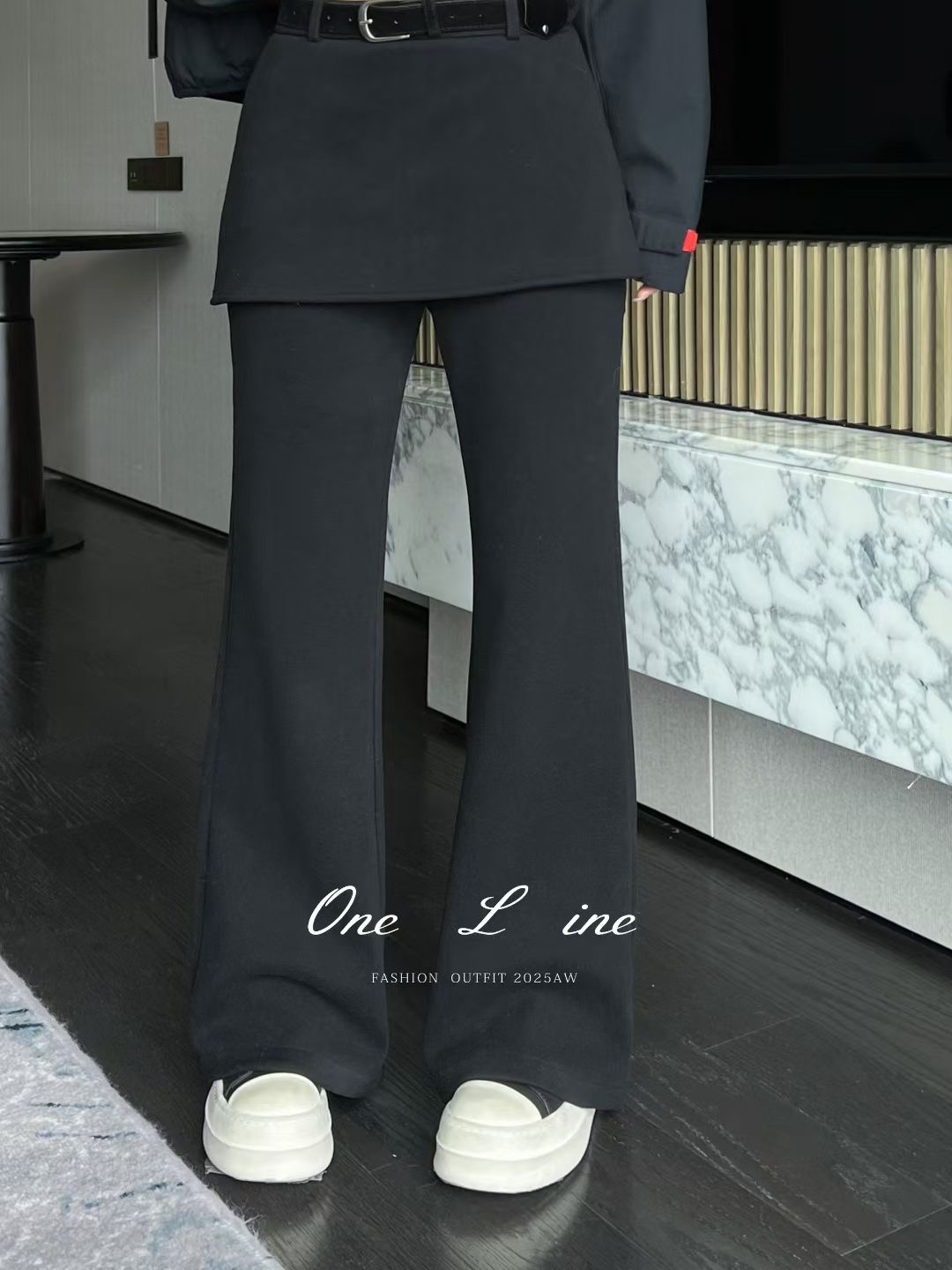 2025新款女装时尚气质百搭显瘦P帘微喇裤