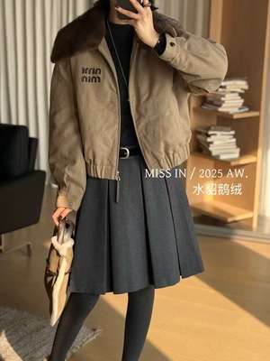 水貂毛领鹅绒短款羽绒服外套