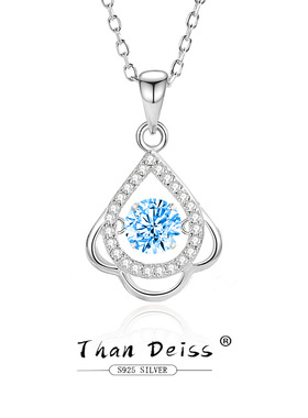 S925银灵动小裙子项链女网红气质百搭锁骨链莫桑石跳动的心吊坠