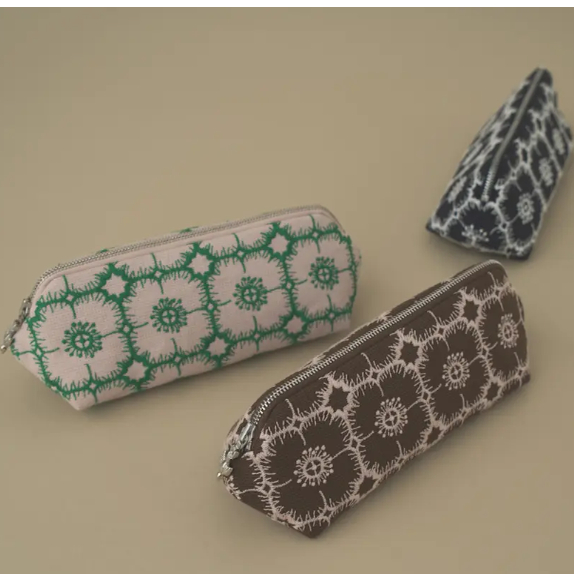 笔袋收纳包日本采购金包笔袋