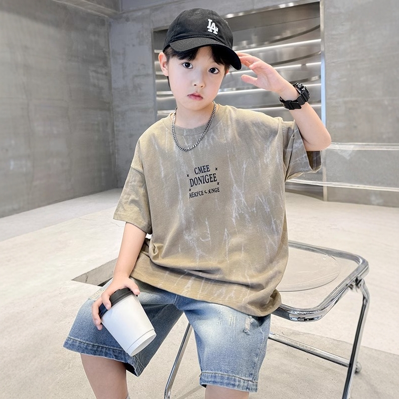 英國LiPANextkiss男童純