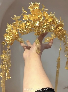 金色眉心坠凤冠中式新娘婚礼花朵发冠龙凤褂秀禾服礼服配饰12948