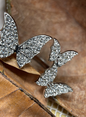 ins冷淡风立体多只蝴蝶开口戒指女轻奢高级感小众精致叠戴食指环