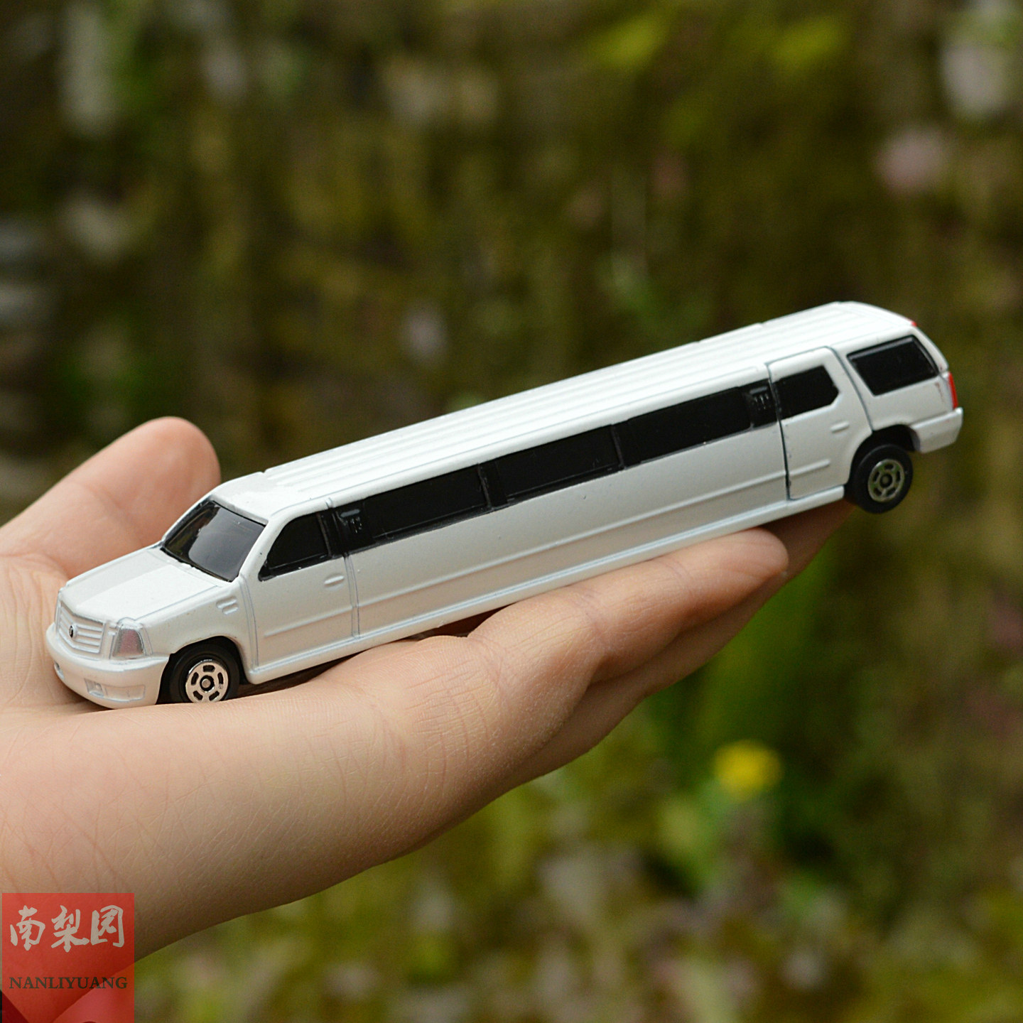 仿真合金车模加长款开门工程货柜油罐运输公交巴士儿童玩具车