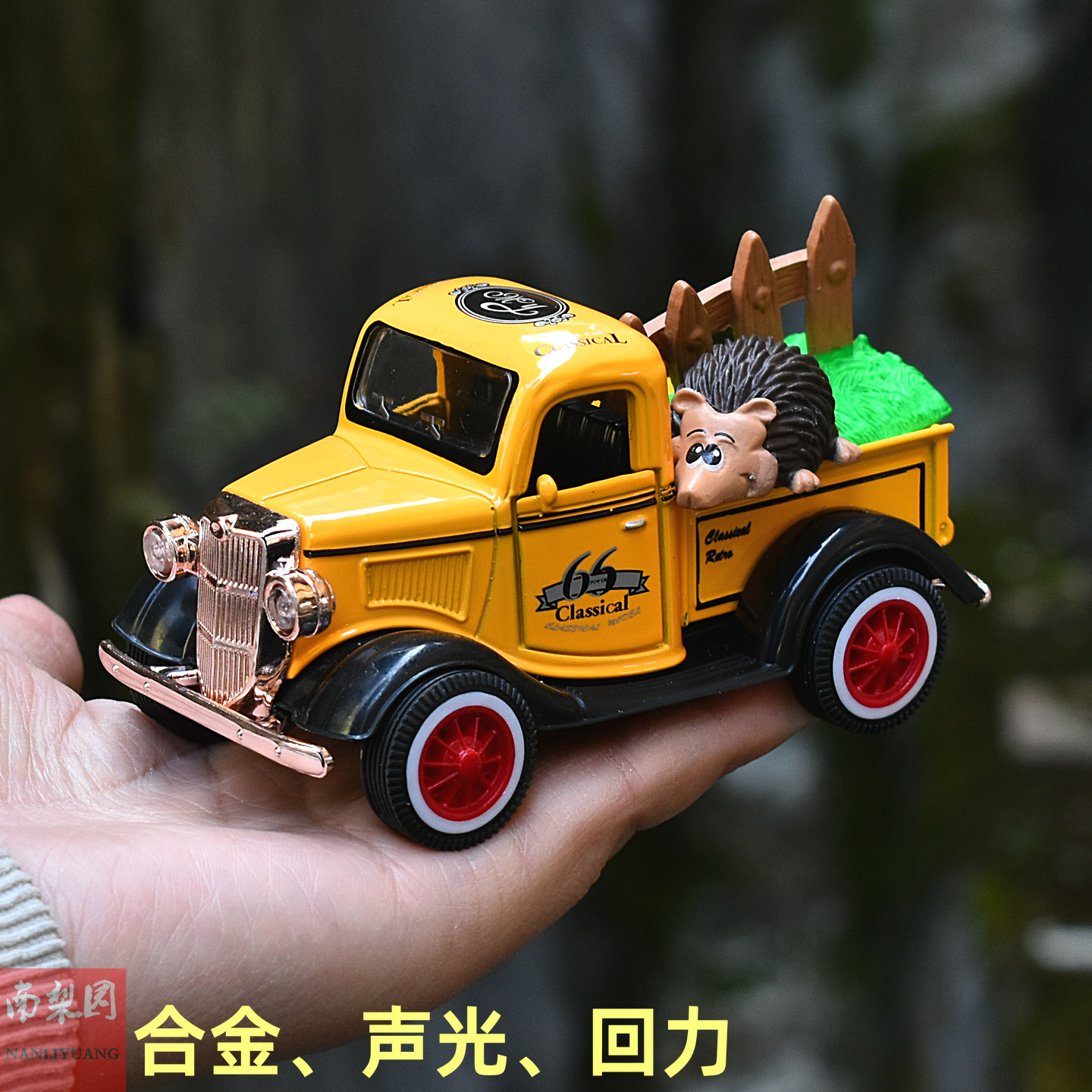 Q版仿真合金汽车模型声光回力儿童玩具警车救护车校车巴士公交车