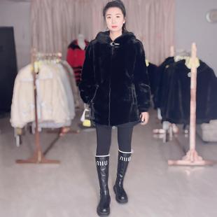 佟二堡皮草貂皮大衣女款整貂2025新款特价黑色横排帽服进口水貂
