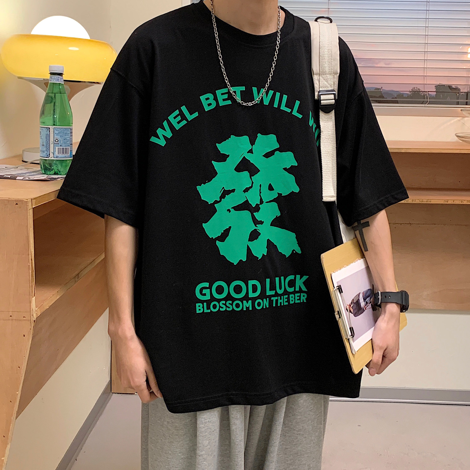 港风夏装发字印花情侣短袖T恤宽松大码上衣体恤H715P30男类,男装T恤,电商A341