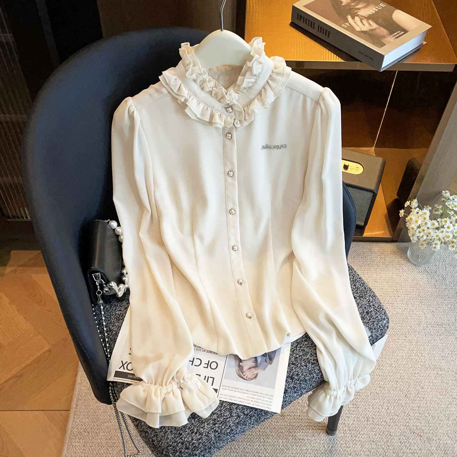 深圳南油高端女装2026春季新款法式甜美风白色荷叶边领针织开衫女,女装/女士精品,毛针织衫,淘宝优惠券,粉丝福利购,淘宝优惠卷