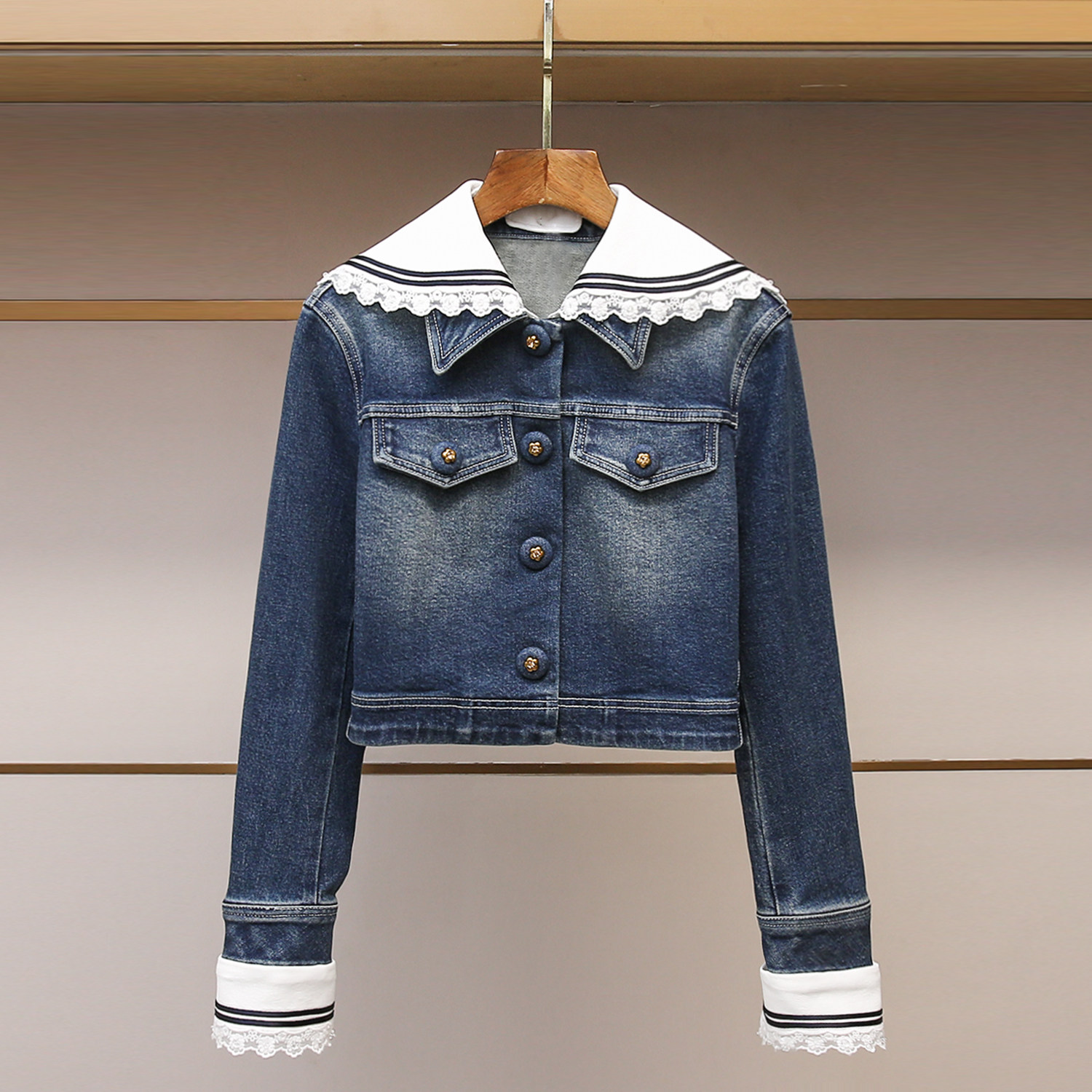 时尚廓形海军风饰边牛仔短外套女