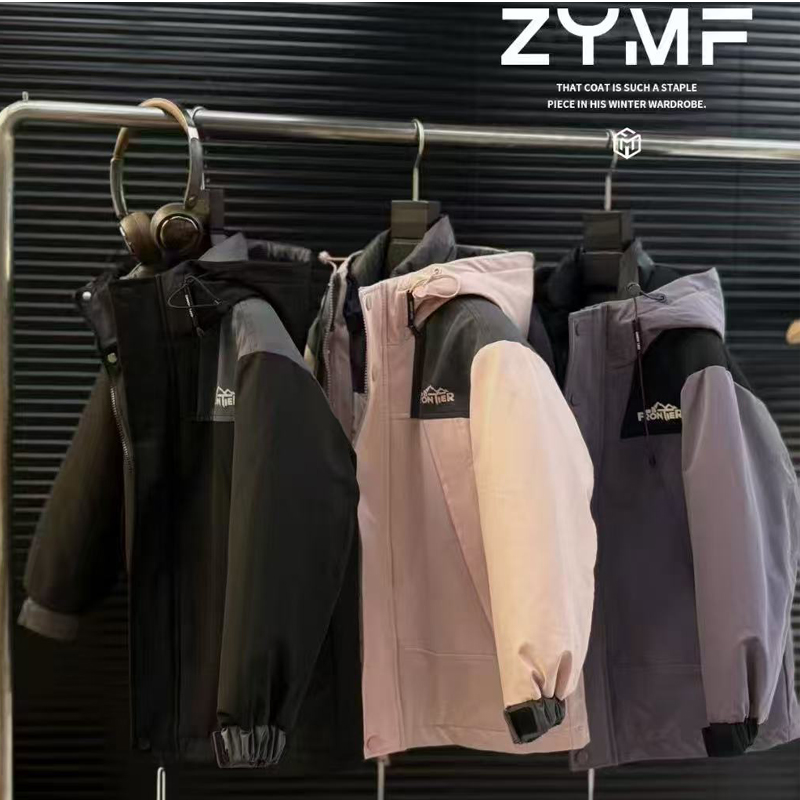 三合一儿童活面可拆卸加厚羽绒服