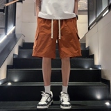 酒红色
