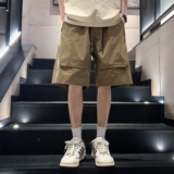 卡其色