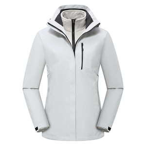 冲锋衣女户外三合一防风防水保暖外套运动休闲登山服 CF1607P140图片