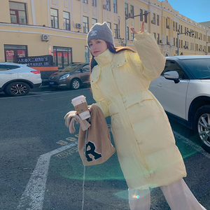 现货169羽绒服Y010-P225K348马卡龙色奶黄色羽绒服,洛阳车展穿搭女微胖图片