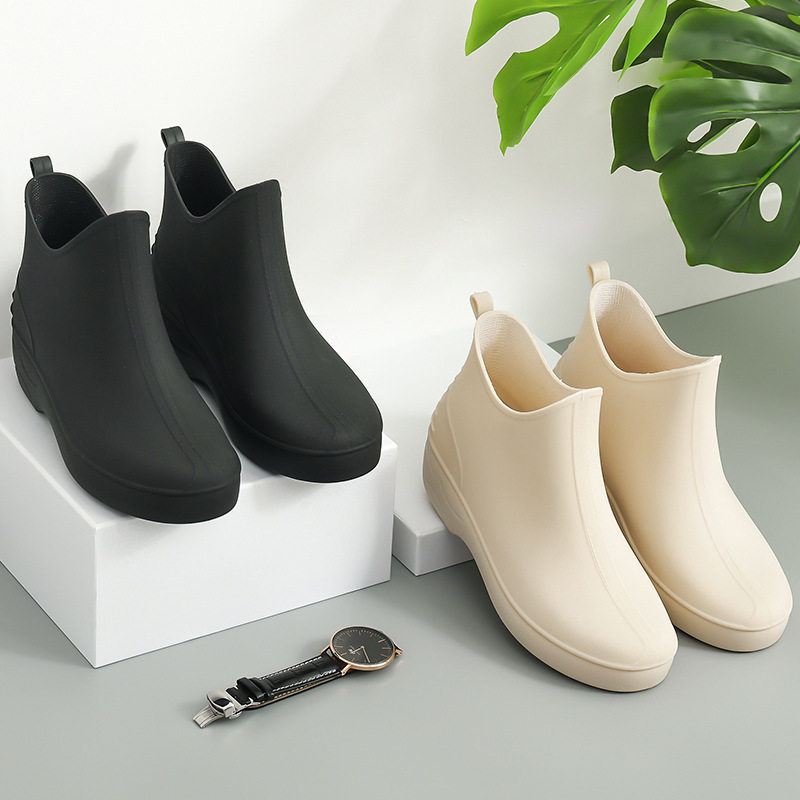 NEW JAPANESE FASHION RAIN BOOTS WOMENS CASUAL ALL-MATCH HEIGHTENED RAIN BOOTS NON-SLIP WEAR-RESISTANT SHORT TUBE WATER BOOTS SCRUB WORK WATER SHOES
