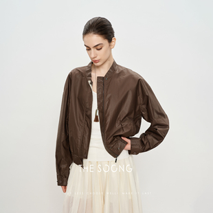 【清仓福利】心驰寰宇 100%匹马棉经典微落肩线条感H版型外套6601