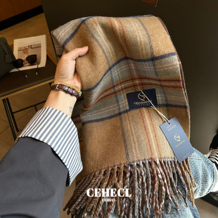 高档咖色双面格子羊毛围巾女冬季氛围感披肩复古英伦文艺保暖围脖