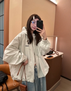 气质休闲百搭连帽抽绳宽松显瘦冲锋衣外套上衣 韩版 26001春季 新款